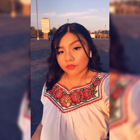 Meet the Posher Other - Meet your Posher, Erika